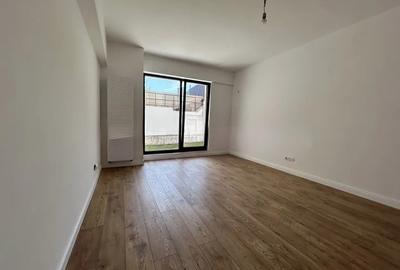 Apartament 4 camere, 145 mp utili + 40 mp curte, 2 min Metrou Crangasi - 9