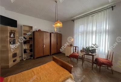 Casa individuala cu 4 camere si teren 900 mp zona Calea Poplacii - 15