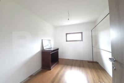 Casă cu 5 camere cu Teren 2500 Mp în Buciumeni - 11