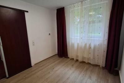 Apartament cu 3 camere semidecomandat în Central - 6