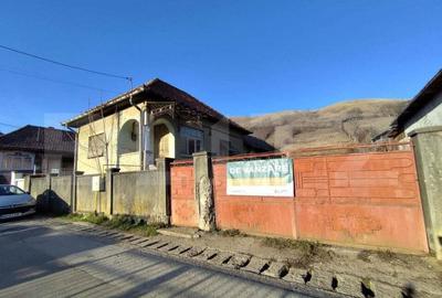 Casa individuala, 2 camere, 2619 mp teren, zona Paclisa - 4