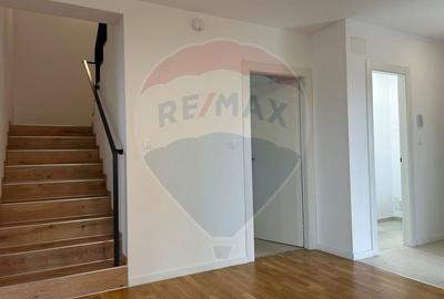 Casă cu 4 camere cu Teren 245 Mp în Frumușani - 7