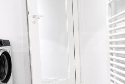 Apartament cu 3 camere decomandat, mobilat în Tractorul - 8