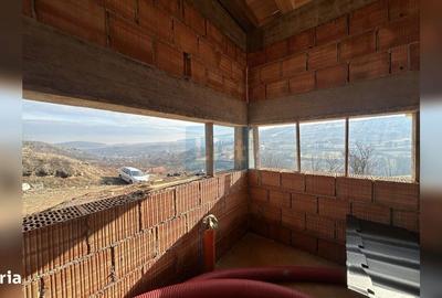 Casă cu 4 camere cu Teren 2000 Mp în Baciu - 16