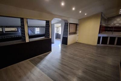 Spațiu comercial, de 350 mp, în Ultracentral - 3