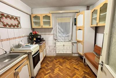 Apartament cu 2 camere in zona Modern , decomandat - 6