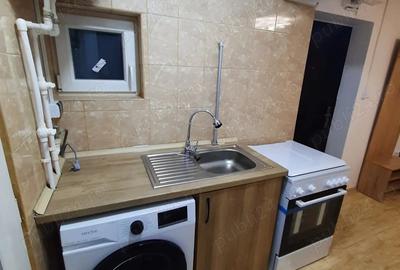 Apartament cu 2 camere decomandat în Rahova