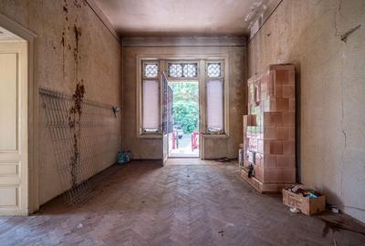 Oportunitate! Vila cu arhitectura spectaculoasa ultracentrala, Sinaia - 13
