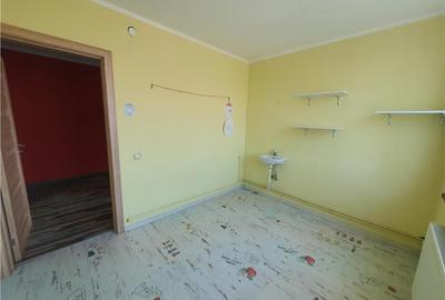 Vilă Spațioasă cu Potențial Multiplu ?n Zona Terezian Sibiu - 30
