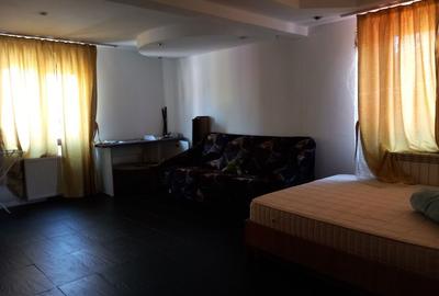 Garsonieră semidecomandată în Central