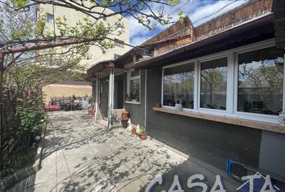 Casă individuală cu 3 camere cu Canalizare în Central - 1