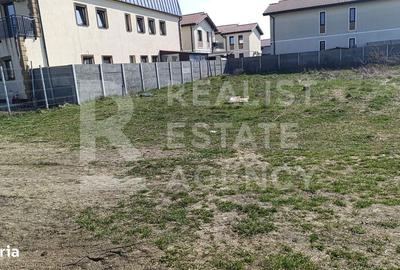 Teren de 842 mp, în Central - 4