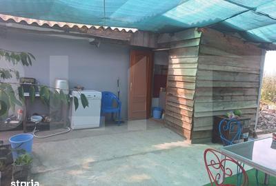 Casă cu 2 camere cu Teren 3300 Mp în Concești