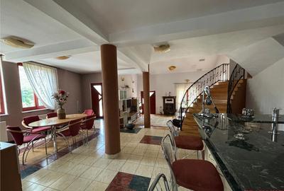 ULTRACENTRAL - Vila de inchiriat- teren 506mp - 16