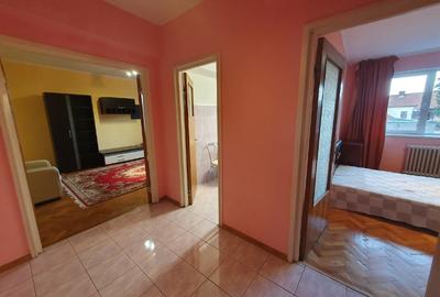 Inchiriez apartament ultracentral 2 camere decomandate - 9