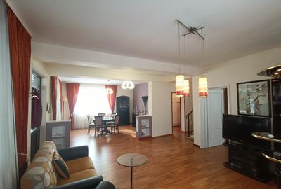 Vilă la munte cu view superb- Valea Doftanei, 1400 mp teren; casă 400mp - 10