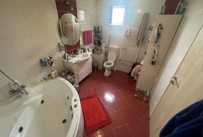 Casă individuală cu 10 camere cu Canalizare în Berceni - 28