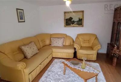 Casa renovata 4 camere cu teren 1800m Smeeni