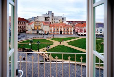 Unic - apartament circular cu vedere de exceptie!