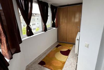 Apartament cu 2 camere decomandat în George Bacovia - 3