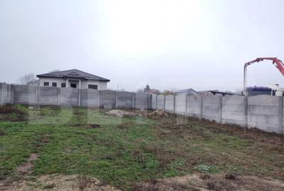 Teren de 450 mp, în Central - 6