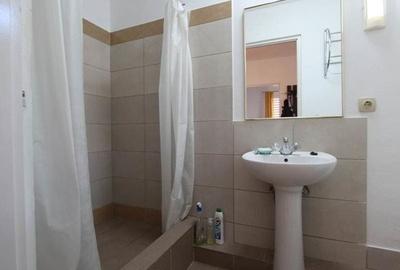 VILA  SPATIOASA IN ZONA BRAYTIM - 8