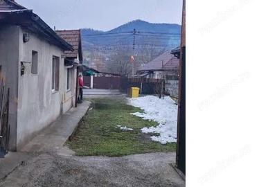 Casă cu Teren 759 Mp în Tăuții de Sus - 13