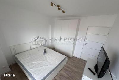 Apartament cu 3 camere semidecomandat, mobilat în 13 Septembrie - 4