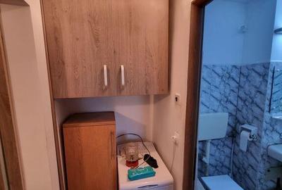 Faleza nord-apartament 2 camere decomandat cu gaze - 2