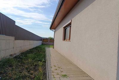 Casă cu 4 camere decomandat în Sânnicoară - 6