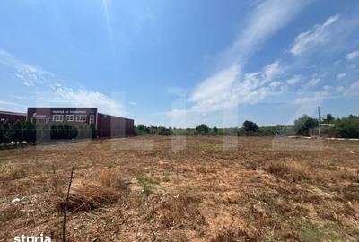 Spațiu comercial, de 3,000 mp, în Centură - 2