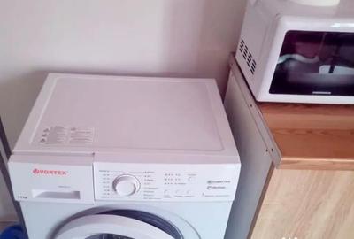 Apartament cu 3 camere decomandat în Faleză - 2