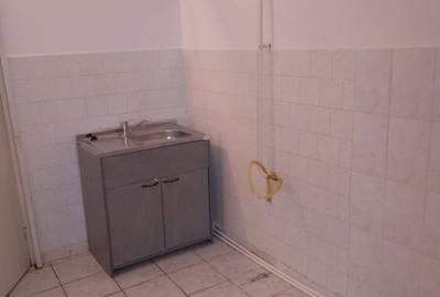 Garsonieră decomandată în Călărași - 4