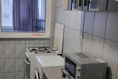 Apartament cu 2 camere semidecomandat, mobilat în Central - 1
