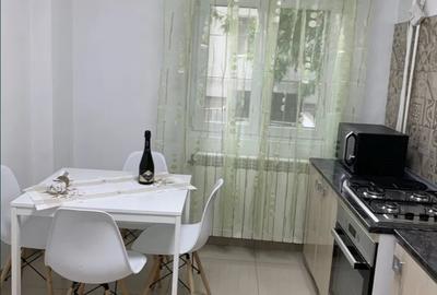 Apartament l inchiriere l 3 camere Timpuri Noi - 4