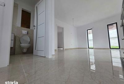 Casă cu 3 camere cu Teren 80 Mp în Miroslava - 2