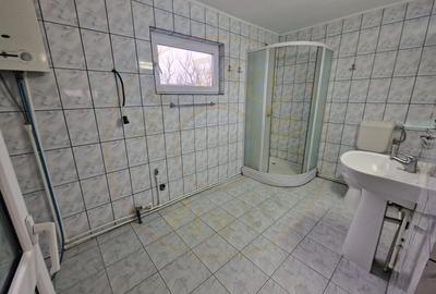 0% COMISION!! Casa   Podul Brosteni - 5