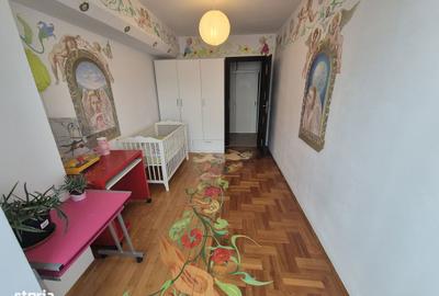 Apartament cu 4 camere semidecomandat în Tei - 4