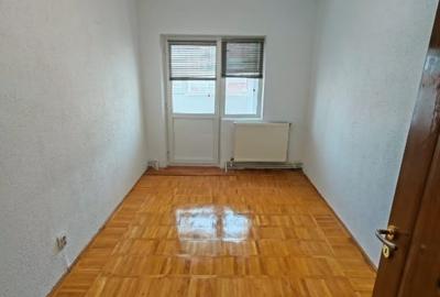 Apartament cu 3 camere decomandat în Central - 6