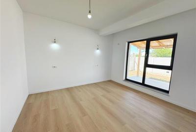 <Vila individuala P+1E> 5 camere 2 bai + dressing 153mp utili teren 360mp - 7