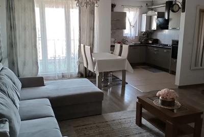 Apartament cu 2 camere decomandat în Central - 3