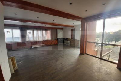 Oportunitate! Spatiu comercial, 752 mp utili, d+p+2e,Cetatea Carolina - 2