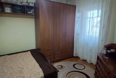 Apartament cu 3 camere decomandat în Central - 2