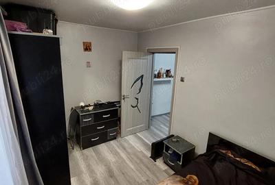 Apartament cu 3 camere semidecomandat în Berceni - 3