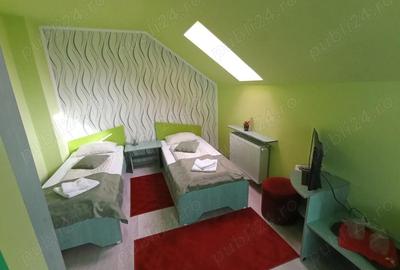 Spațiu comercial, de 540 mp, în Central - 4