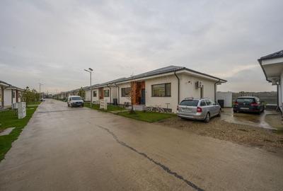 Vila parter mobilata si utilata Tunari - 18