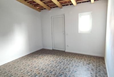Casă individuală cu 4 camere cu Teren 1200 Mp în Central - 16