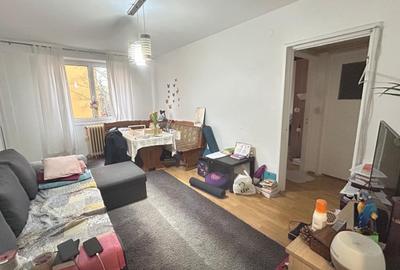 Apartament cu 3 camere semidecomandat în Griviței - 1