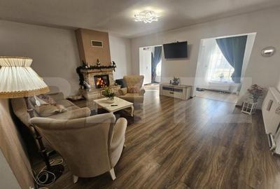 Casă cu 5 camere cu Teren 1087 Mp în Șoimuș - 17
