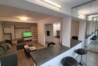 Apartament cu 2 camere decomandat în Ultracentral